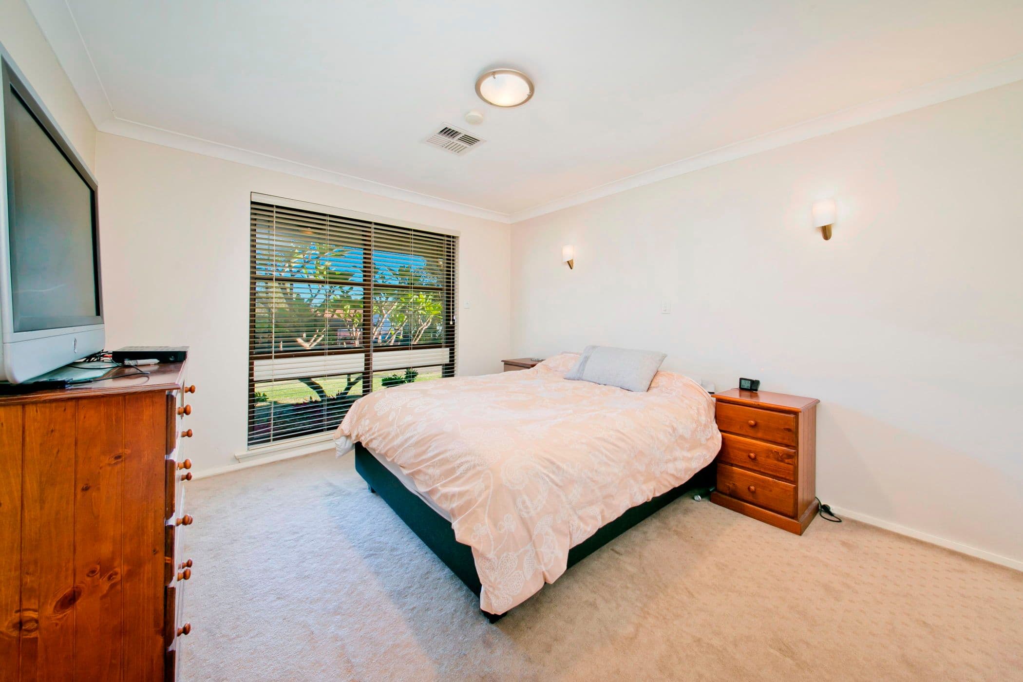 8 Bonsall Place, Carine WA 6020, Carine - Thumbnail 8