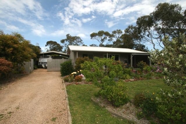 19 Morgan Street, Cowes VIC 3922, Cowes - Image 1