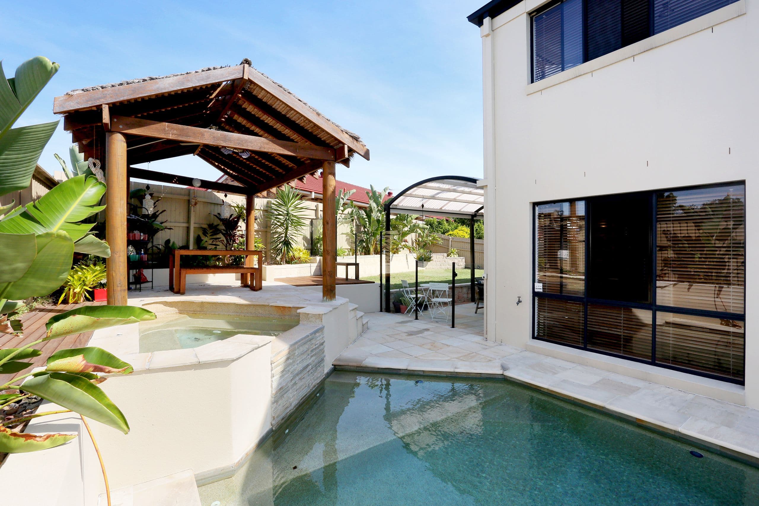 3 Lucinda Close, Sinnamon Park QLD 4073, Sinnamon Park - Thumbnail 2