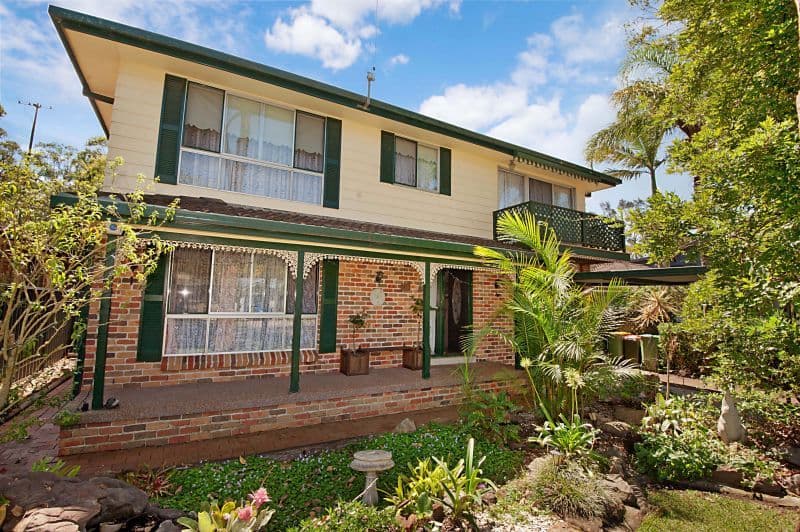 55 Blenheim Avenue, BERKELEY VALE NSW 2261, Berkeley Vale - Thumbnail 3