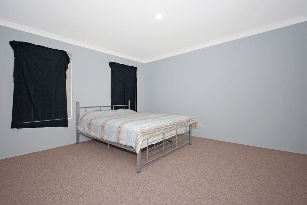 9 Bundaleer Avenue, ELLENBROOK WA 6069, Ellenbrook - Thumbnail 3
