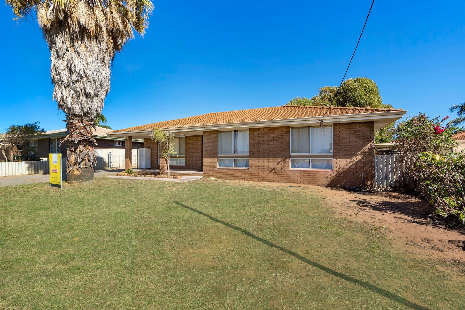 13 Mellows Place, Rangeway WA 6530, Rangeway - Thumbnail 2