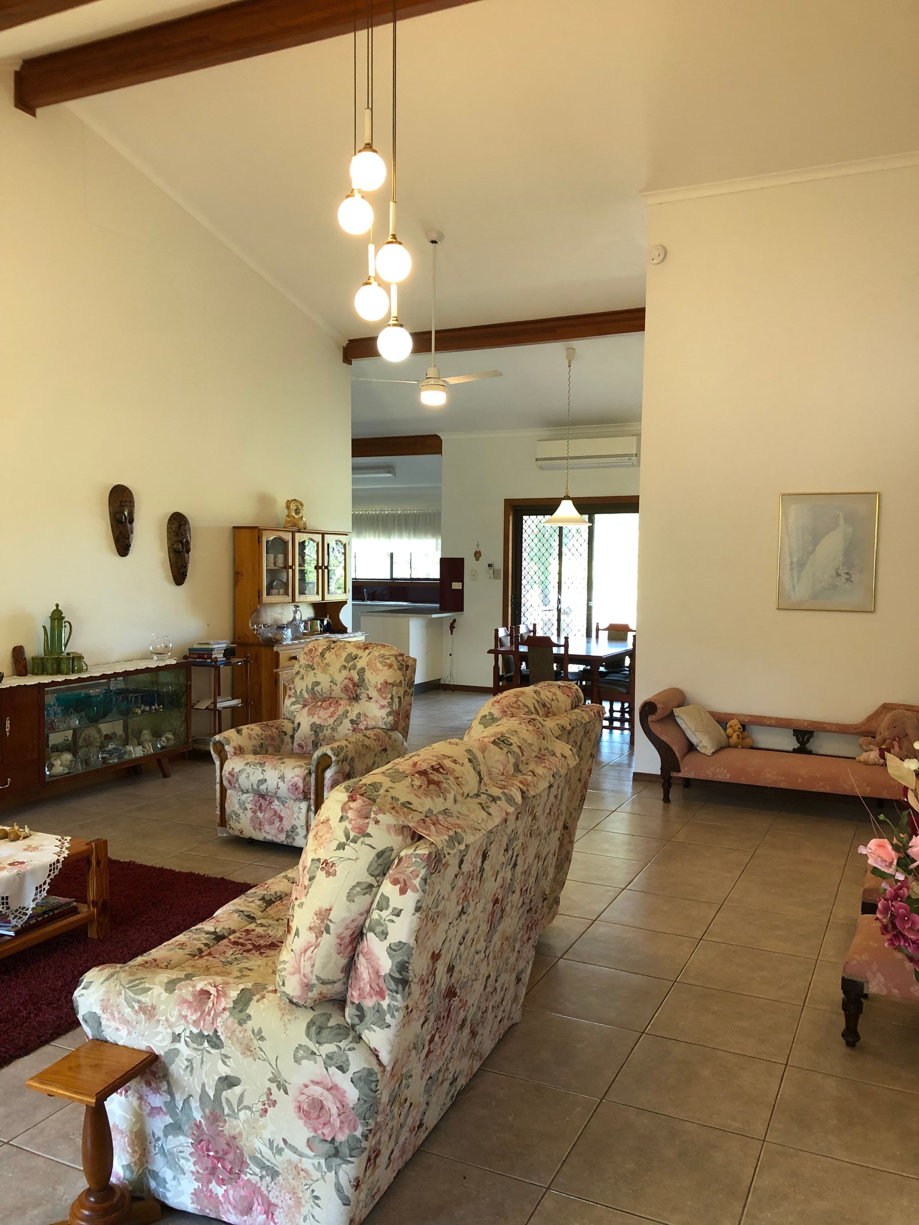 11 Walker Avenue, Tinana QLD 4650, Tinana - Thumbnail 5