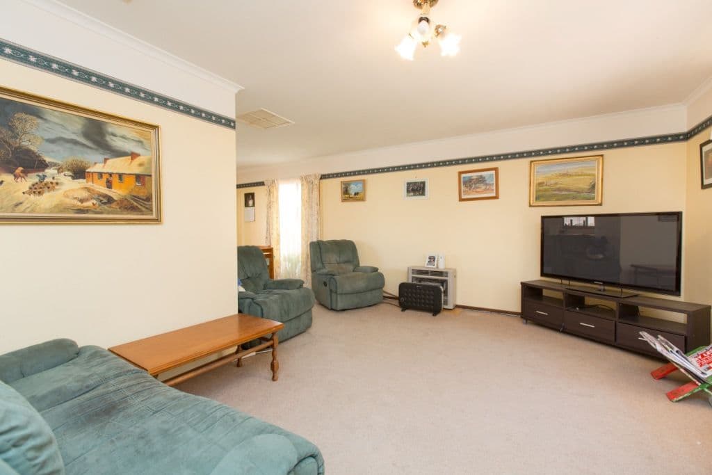 55 Riverside Avenue, MILDURA VIC 3500, Mildura - Thumbnail 2