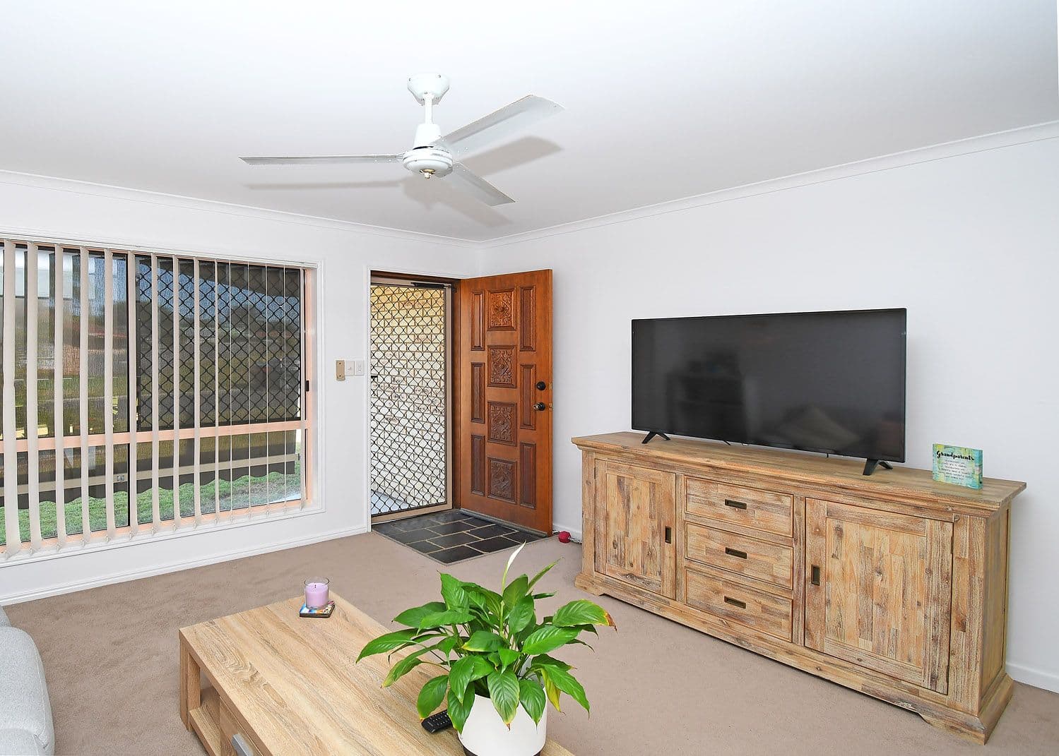 5 Toohey Court, Torquay QLD 4655, Torquay - Thumbnail 2