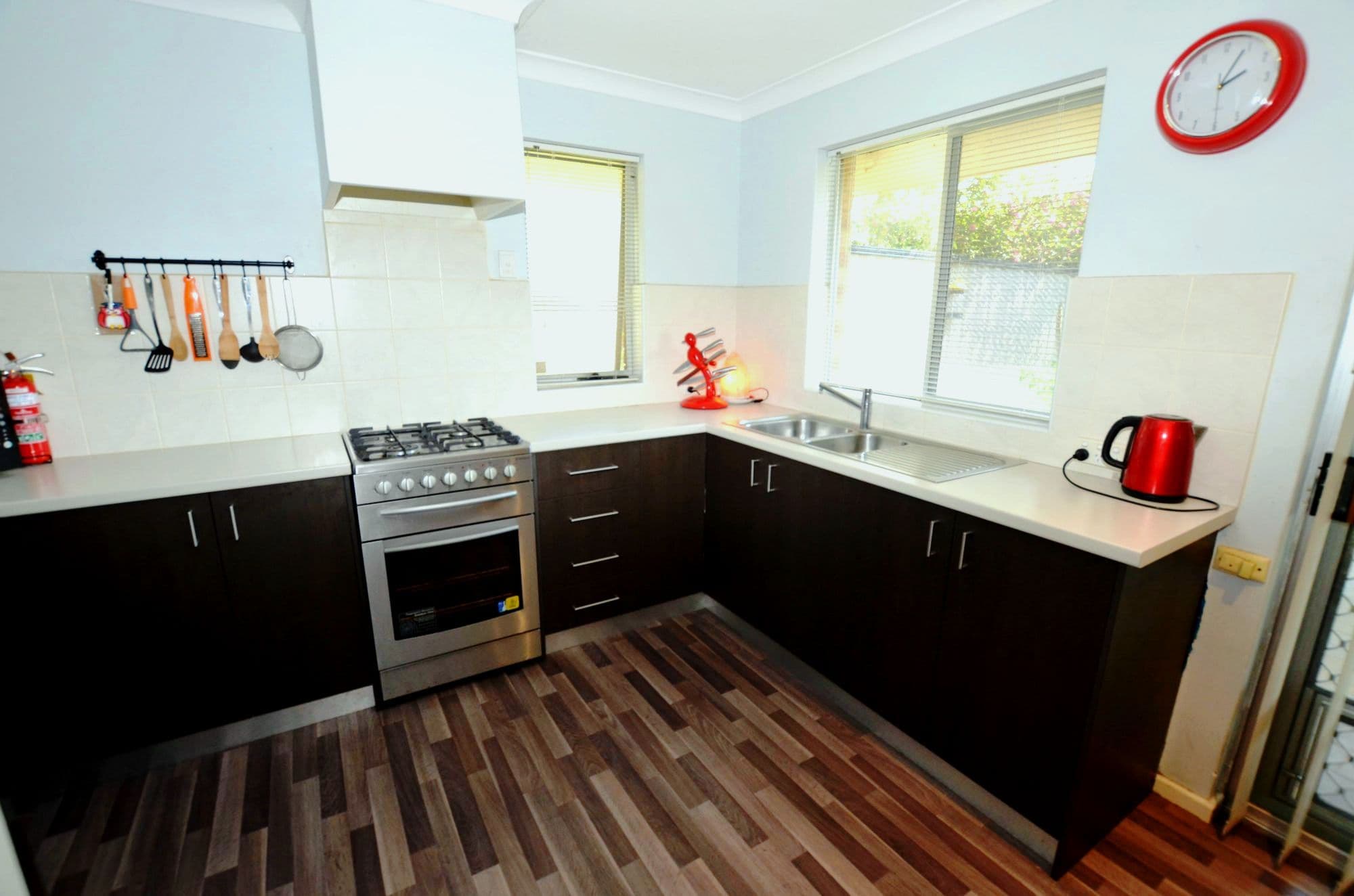38 Ipswich Crescent, Girrawheen WA 6064, Girrawheen - Thumbnail 5