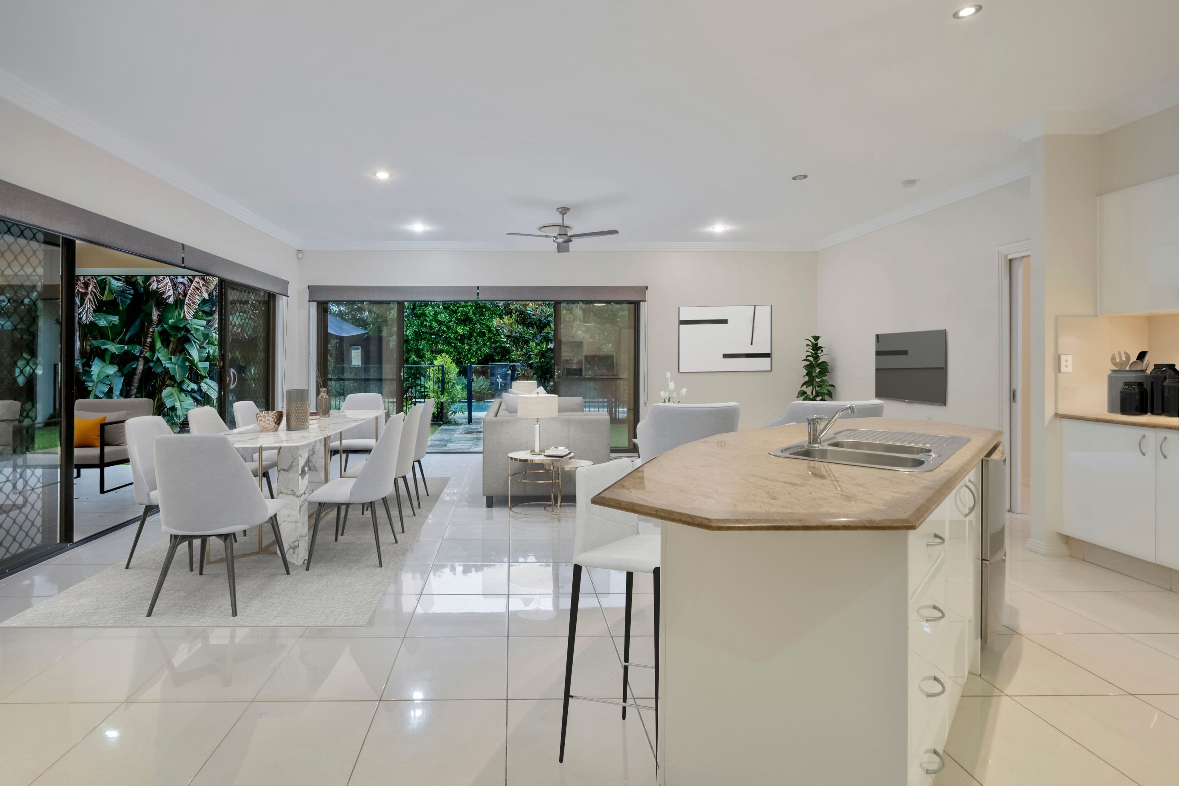 4 Ragamuffin Drive, Coomera Waters QLD 4209, Coomera - Thumbnail 2