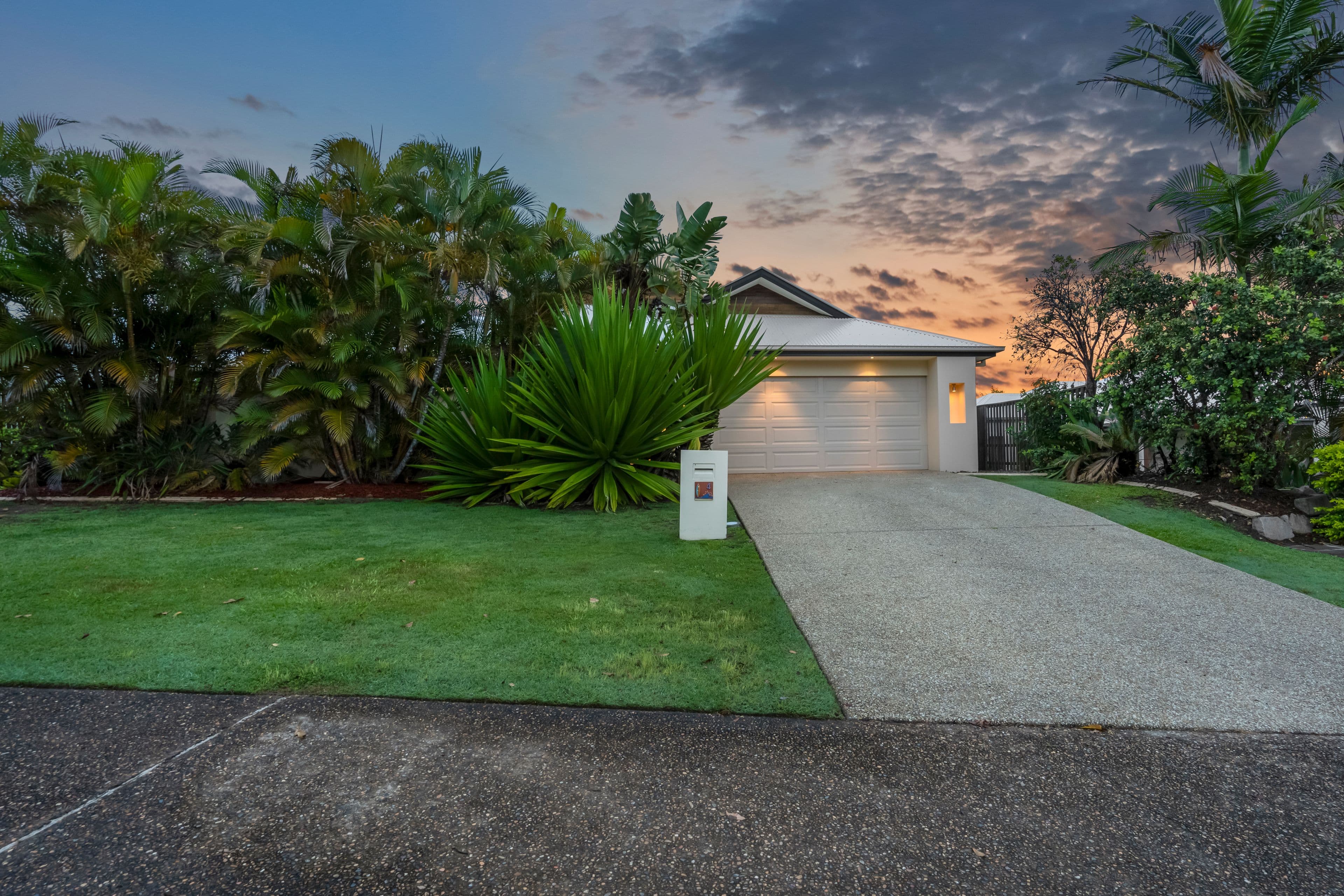 4 Ragamuffin Drive, Coomera Waters QLD 4209, Coomera - Thumbnail 8