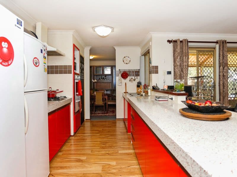 6 Blossom Court, Bullsbrook WA 6084, Bullsbrook - Thumbnail 3
