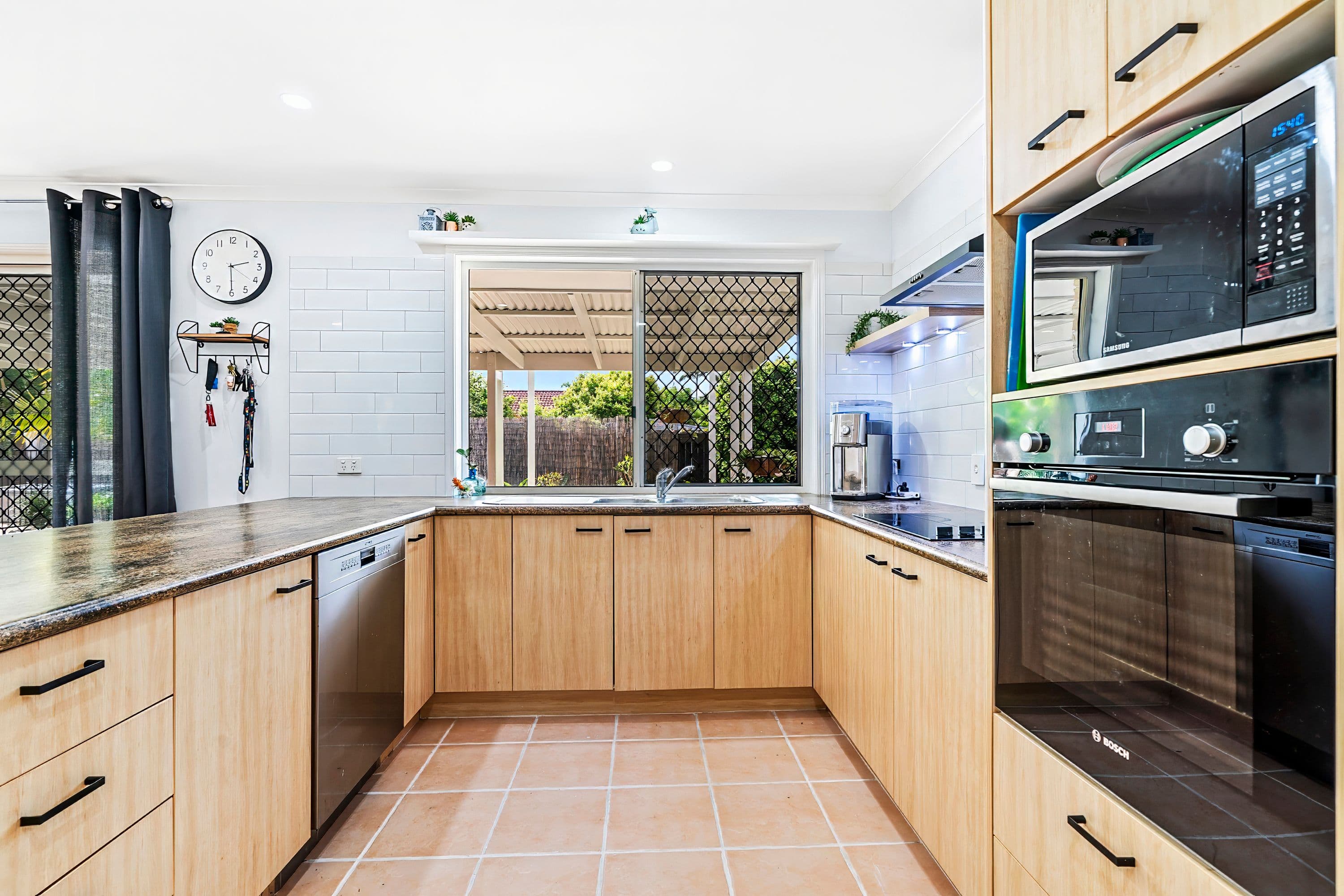 28 Mimosa Crescent, Currimundi QLD 4551, Currimundi - Thumbnail 3