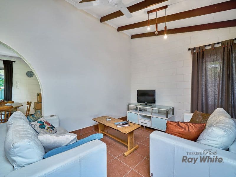 4 Lomond Close, Edge Hill QLD 4870, Edge Hill - Thumbnail 2