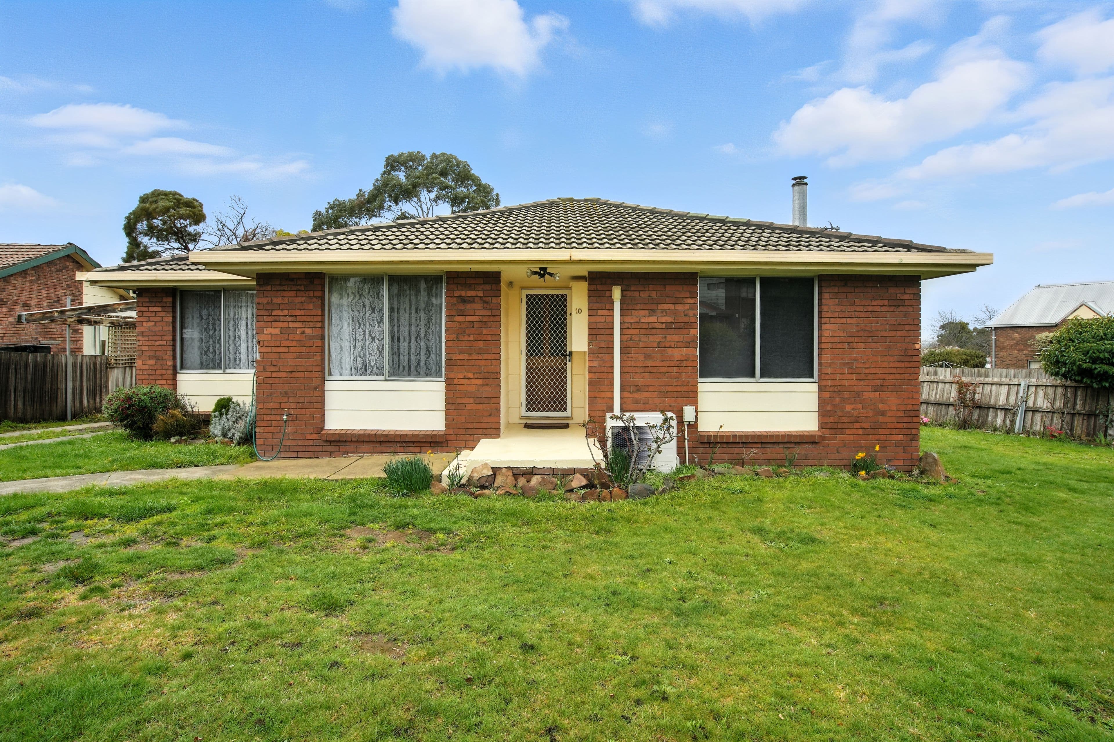10 Ti-Tree Crescent, Rocherlea TAS 7248, Rocherlea - Image 1