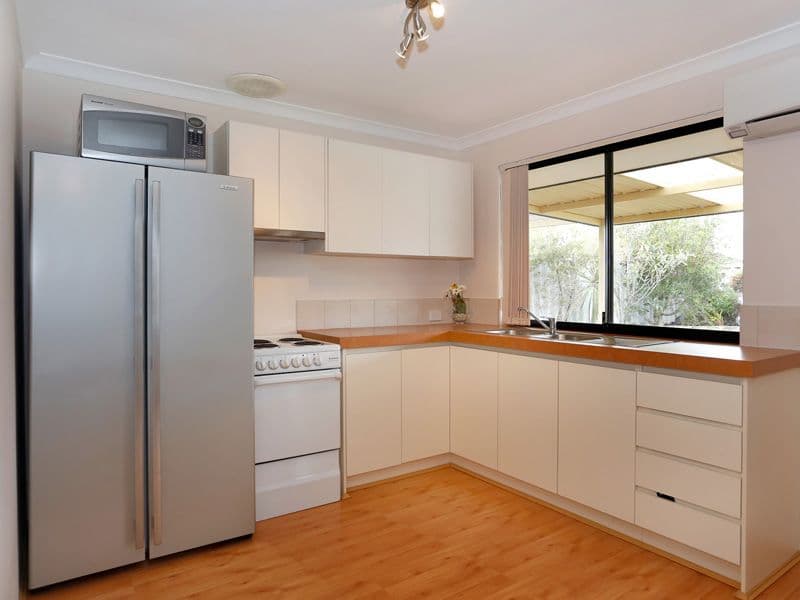 40 Bradley Way, LOCKRIDGE WA 6054, Lockridge - Thumbnail 2
