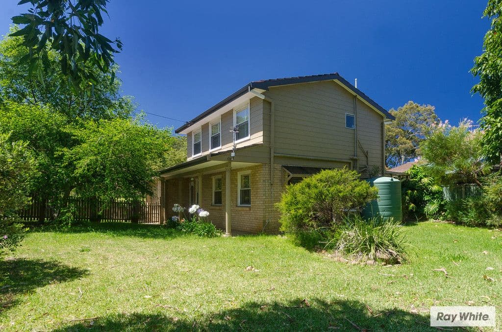 37 Jennifer Crescent, THIRROUL NSW 2515, Thirroul - Thumbnail 2