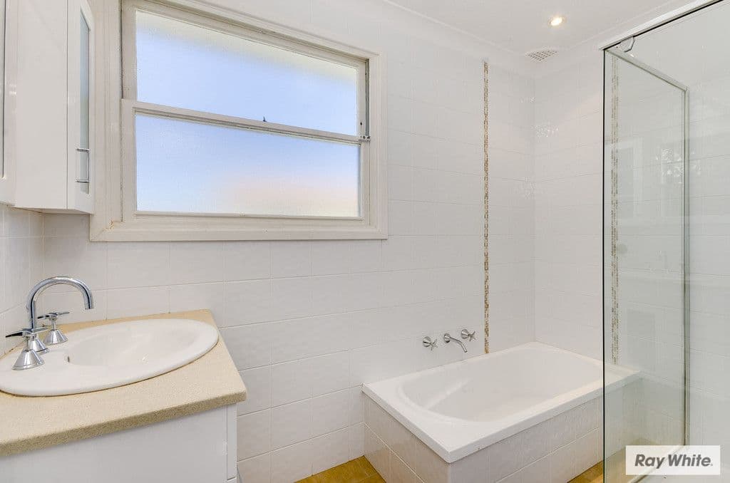 37 Jennifer Crescent, THIRROUL NSW 2515, Thirroul - Thumbnail 6