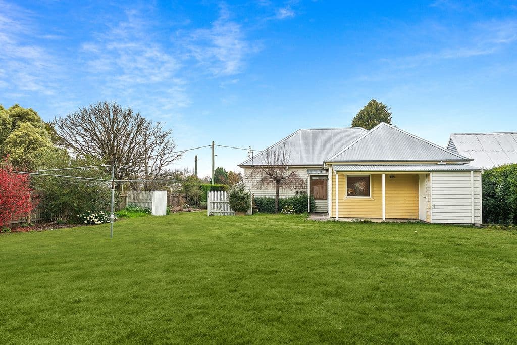 9 East Street, Moss Vale - Image 1
