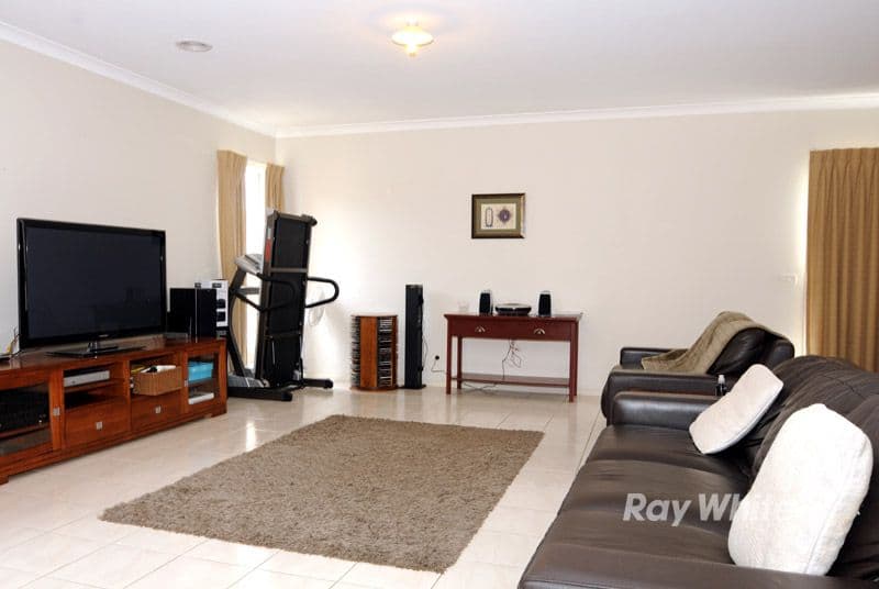 12 Sanctuary Crescent, ROWVILLE VIC 3178, Rowville - Thumbnail 3