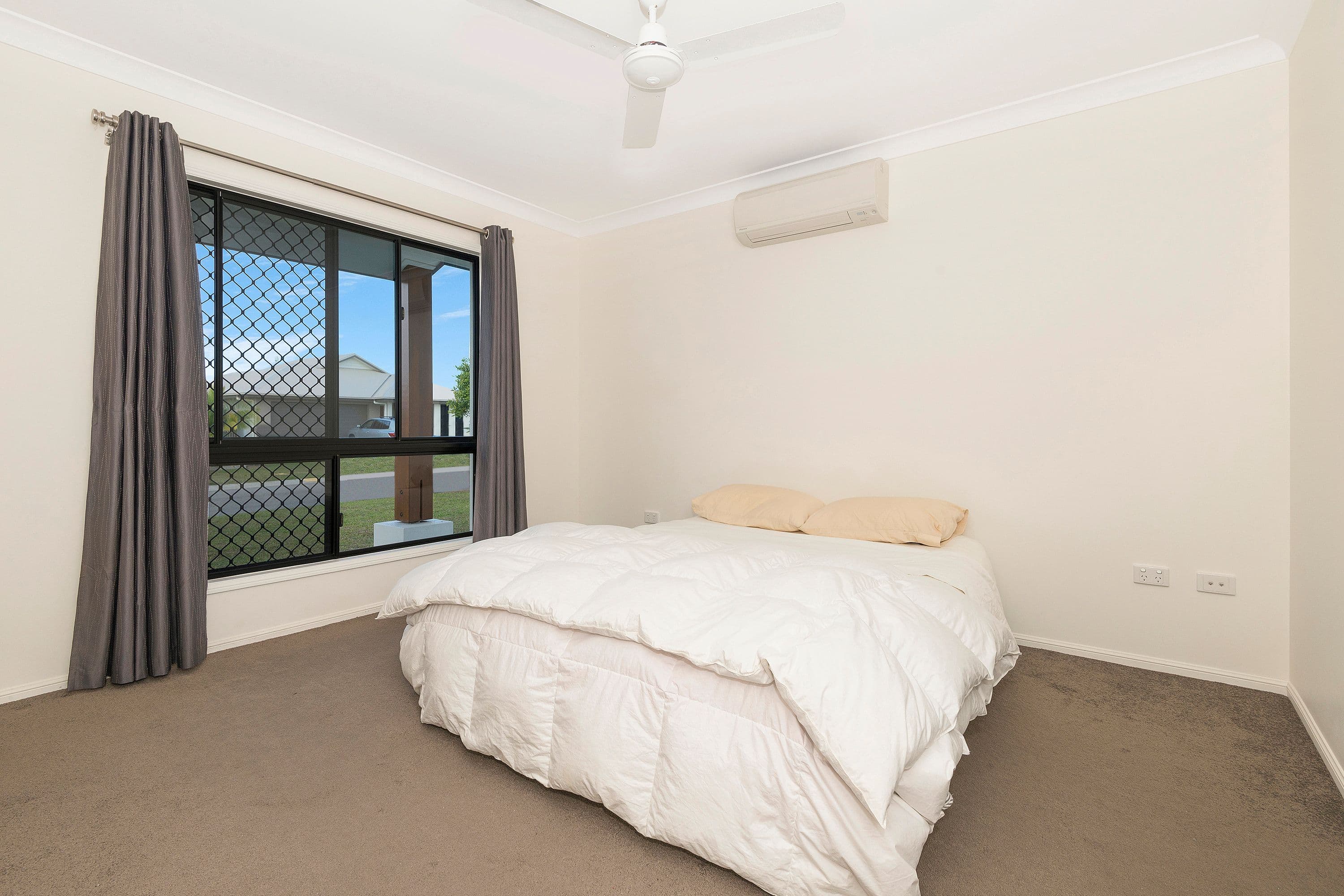 22 Baros Street, Burdell QLD 4818, Burdell - Thumbnail 4