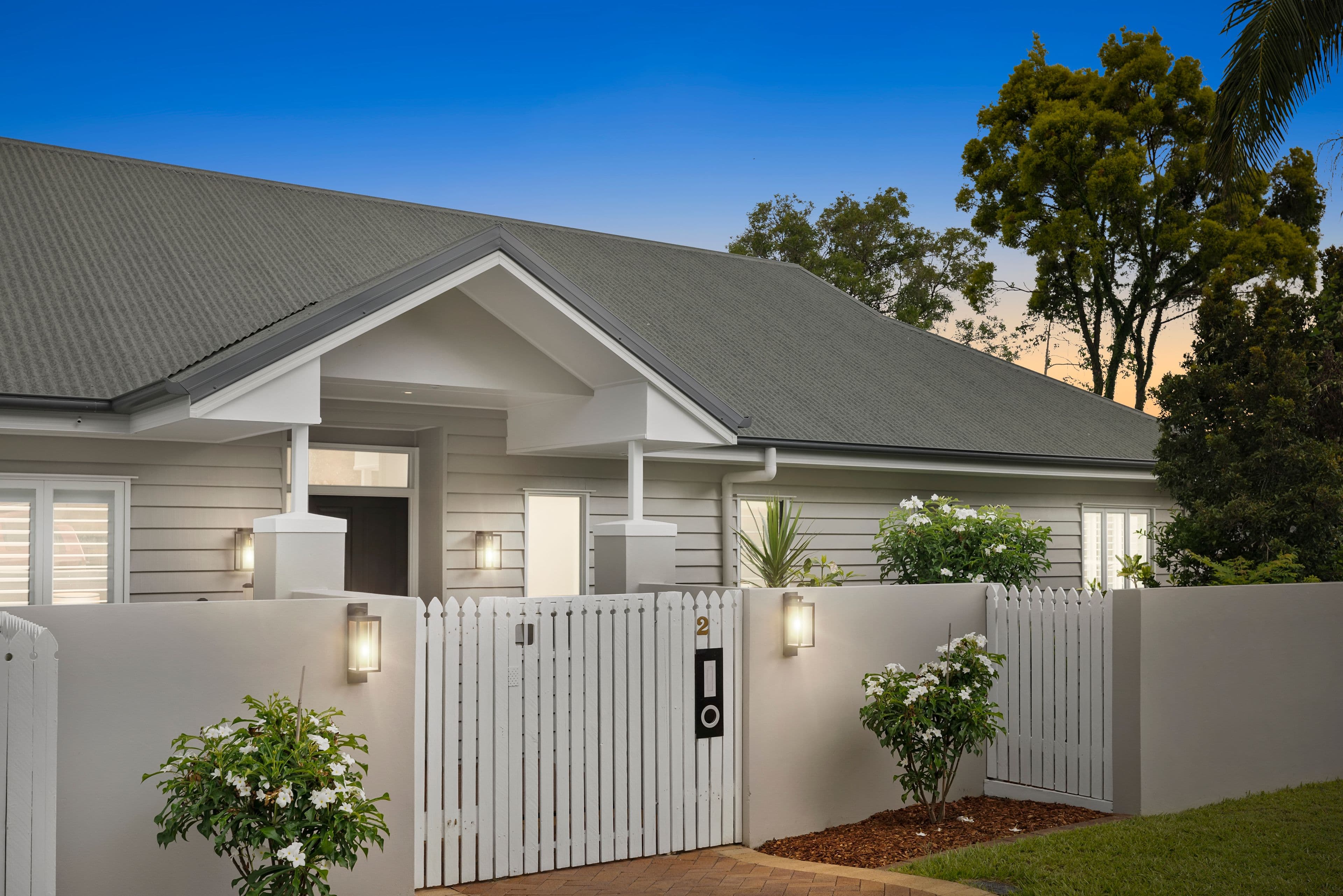 2 Moonya Street, Bardon QLD 4065, Bardon - Thumbnail 2
