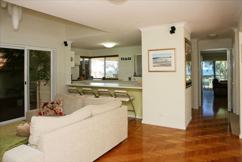154 Kempton Street, BLUFF POINT WA 6530, Bluff Point - Thumbnail 6