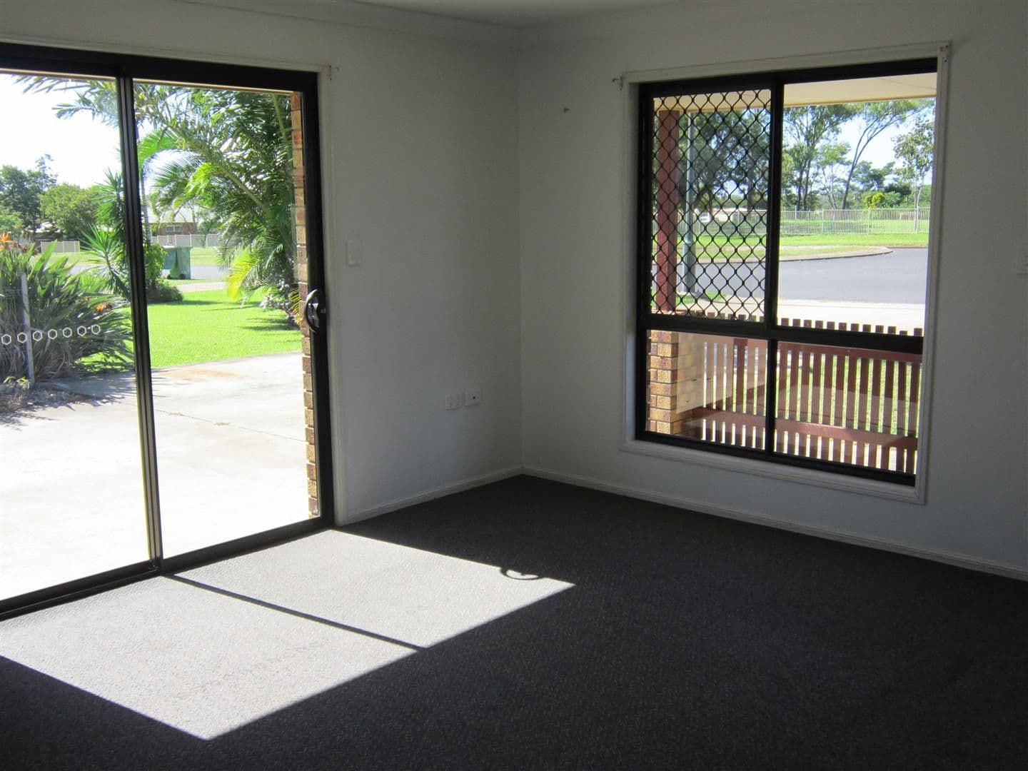 24 Bland Street, Gracemere QLD 4702, Gracemere - Thumbnail 4