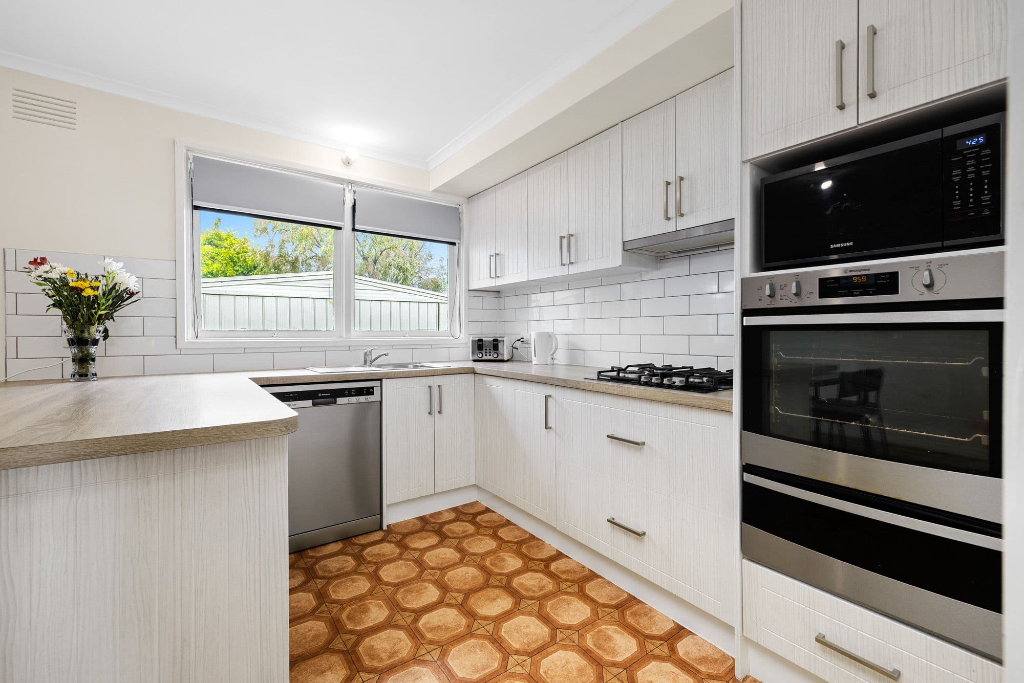 32 Derrimut Road, Hoppers Crossing VIC 3029, Hoppers Crossing - Thumbnail 5