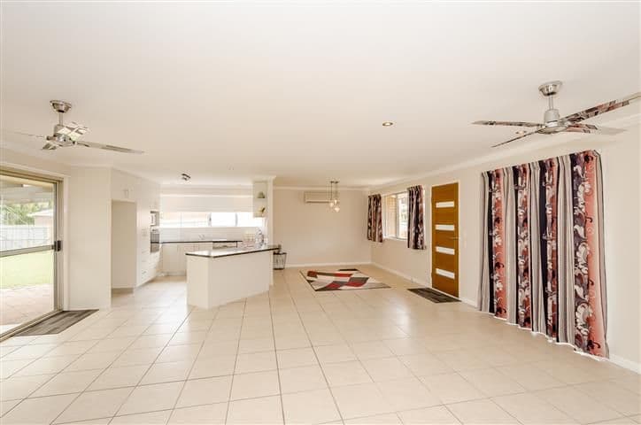 193 Sun Valley Road, Kin Kora QLD 4680, Kin Kora - Thumbnail 3