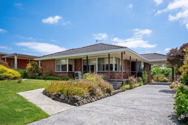 7 Hillside Avenue, Inverloch VIC 3996, Inverloch - Thumbnail 2