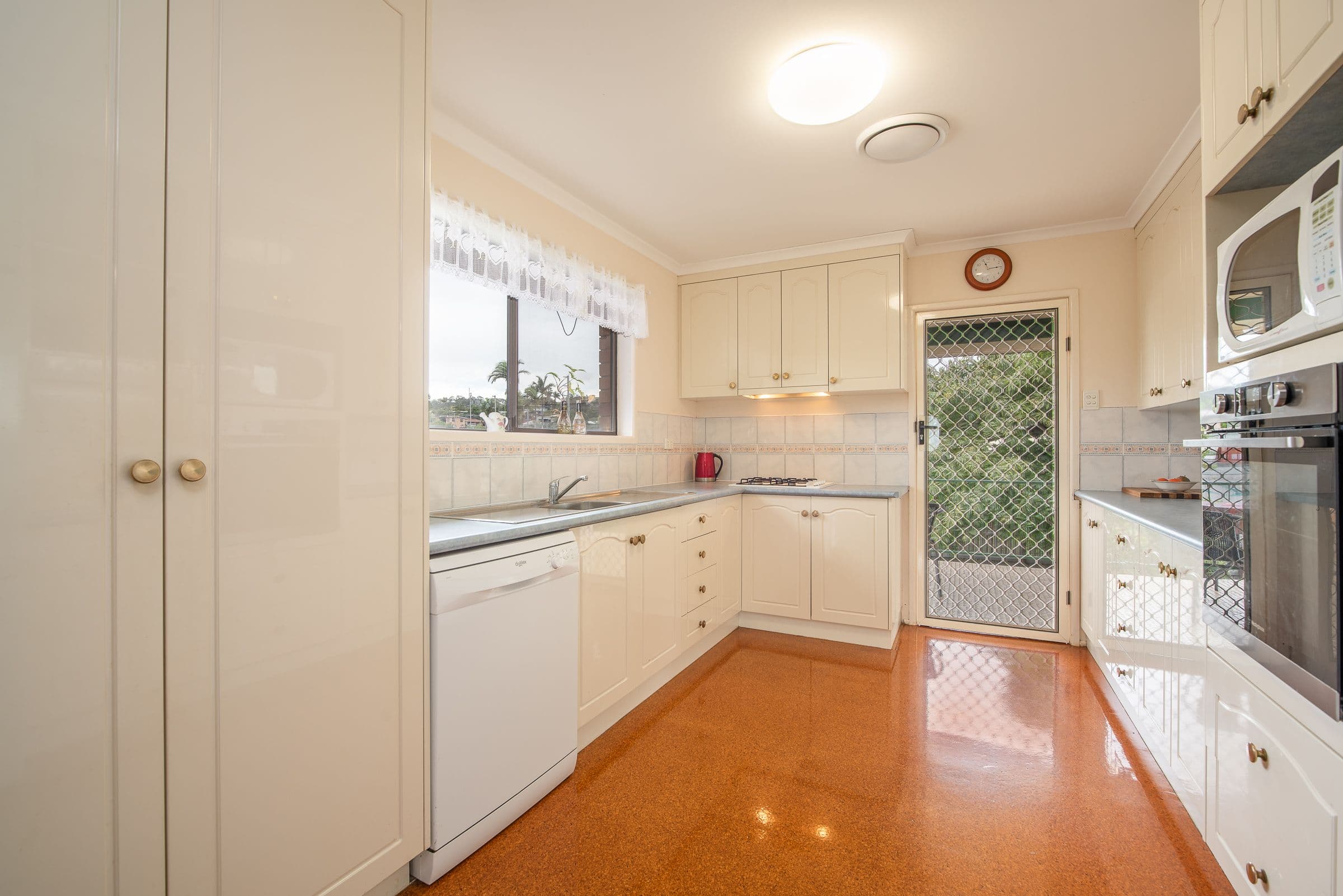 12 Grevillea Crescent, Kin Kora QLD 4680, Kin Kora - Thumbnail 7