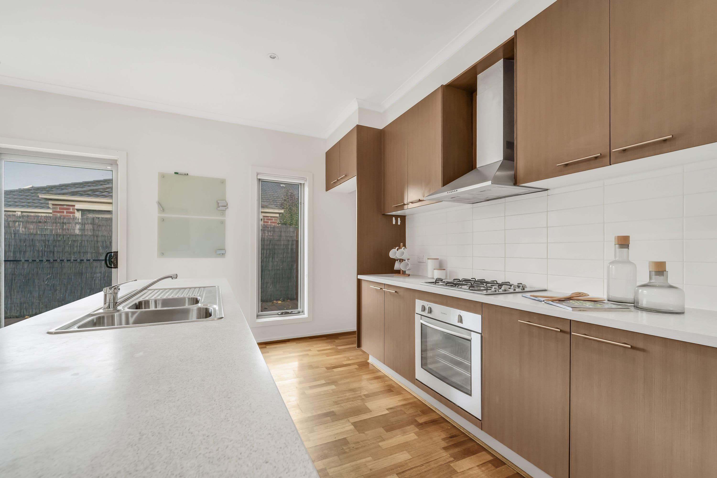 18 Healesville Loop, Craigieburn VIC 3064, Craigieburn - Thumbnail 5