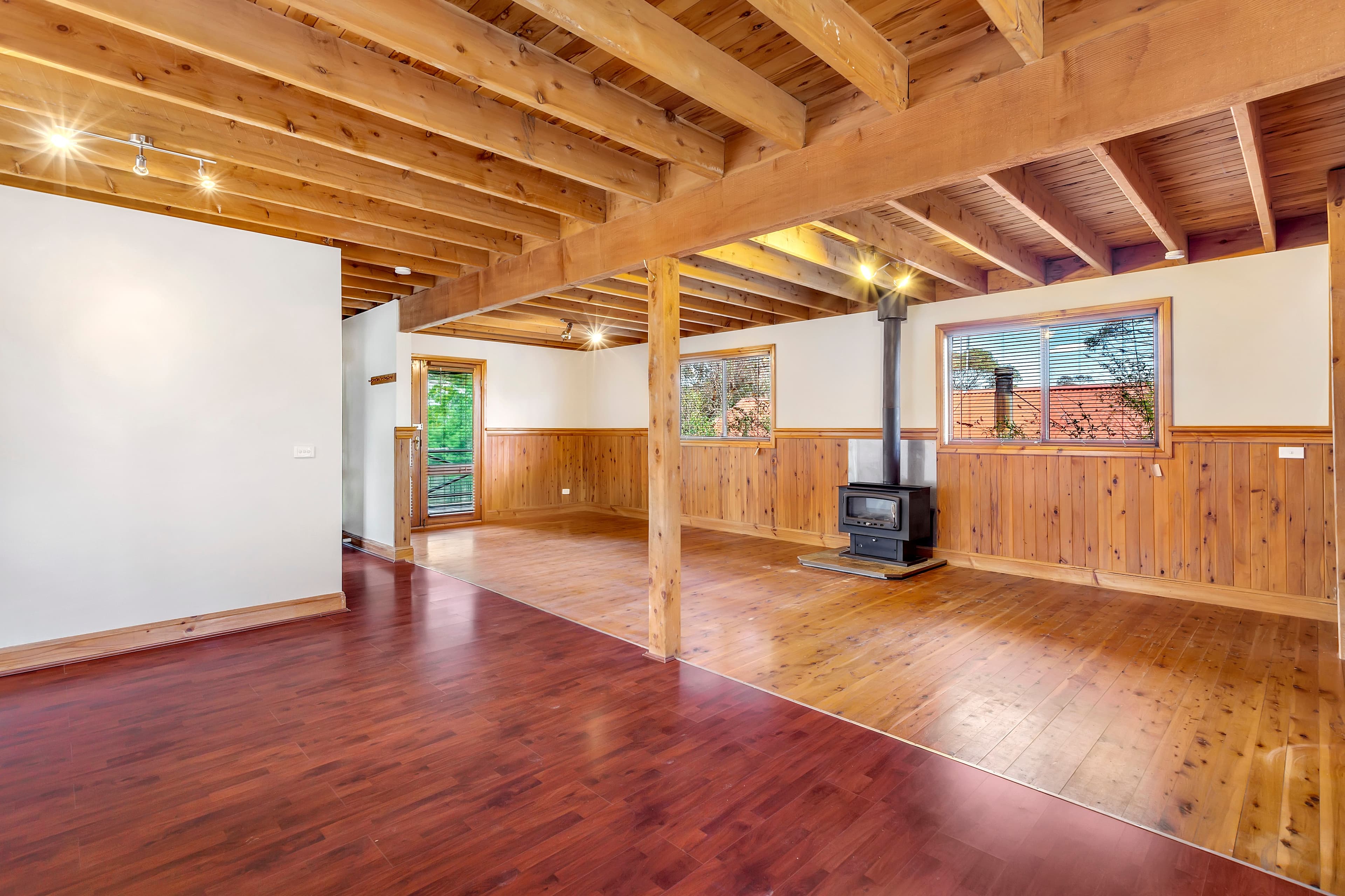 12 Grand View Road, Mount Victoria NSW 2786, Mount Victoria - Thumbnail 2