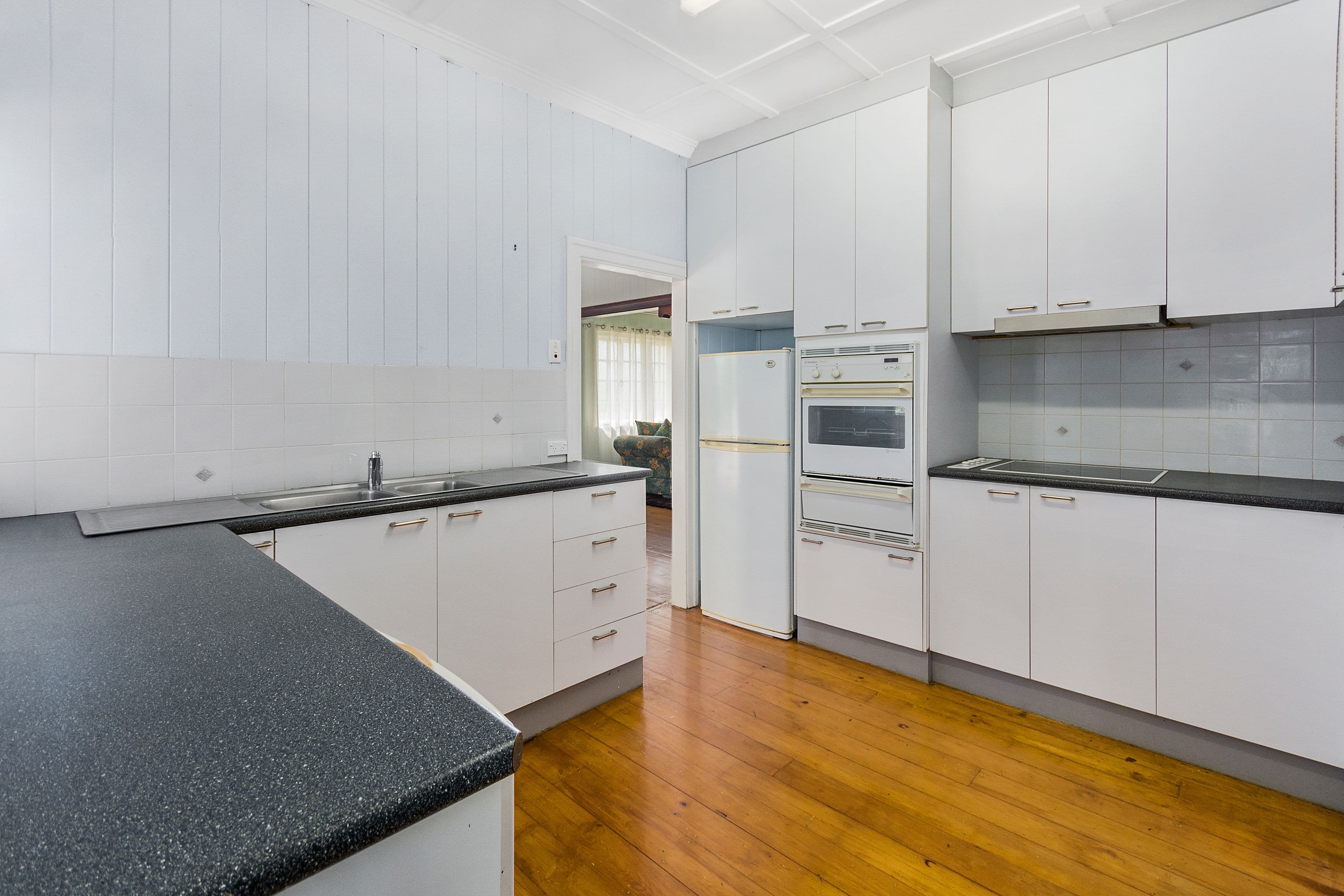72 Pine Mountain Road, North Ipswich QLD 4305, North Ipswich - Thumbnail 3