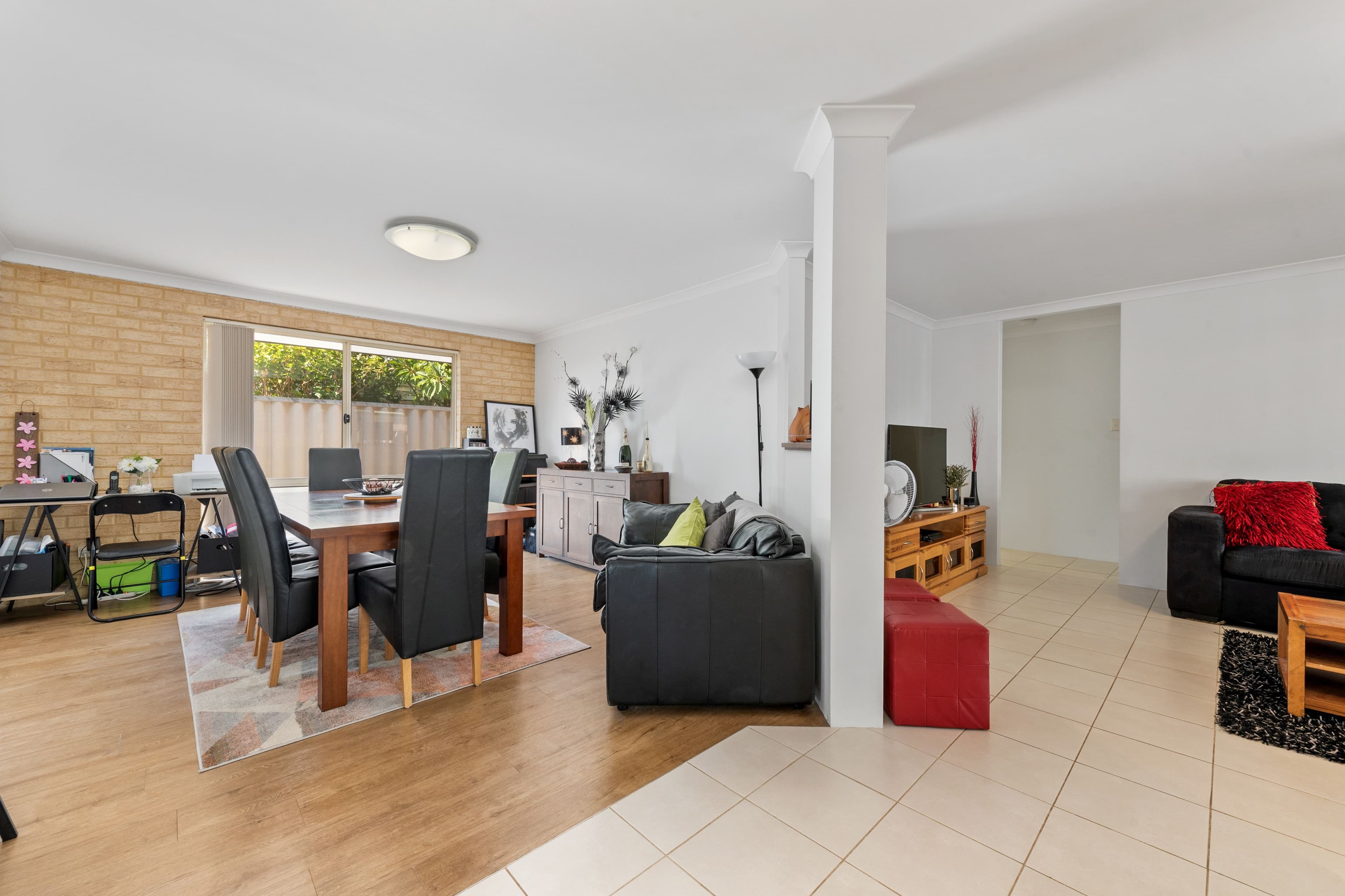 39 Delamere Avenue, Currambine WA 6028, Currambine - Thumbnail 3