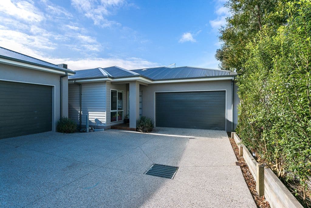 59 Bayview Avenue, Rosebud VIC 3939, Rosebud - Thumbnail 2