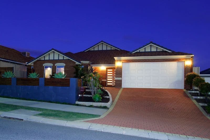 11 Lakefront Avenue, BEELIAR WA 6164, Beeliar - Thumbnail 4