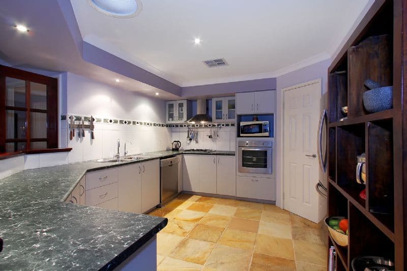 11 Lakefront Avenue, BEELIAR WA 6164, Beeliar - Thumbnail 7