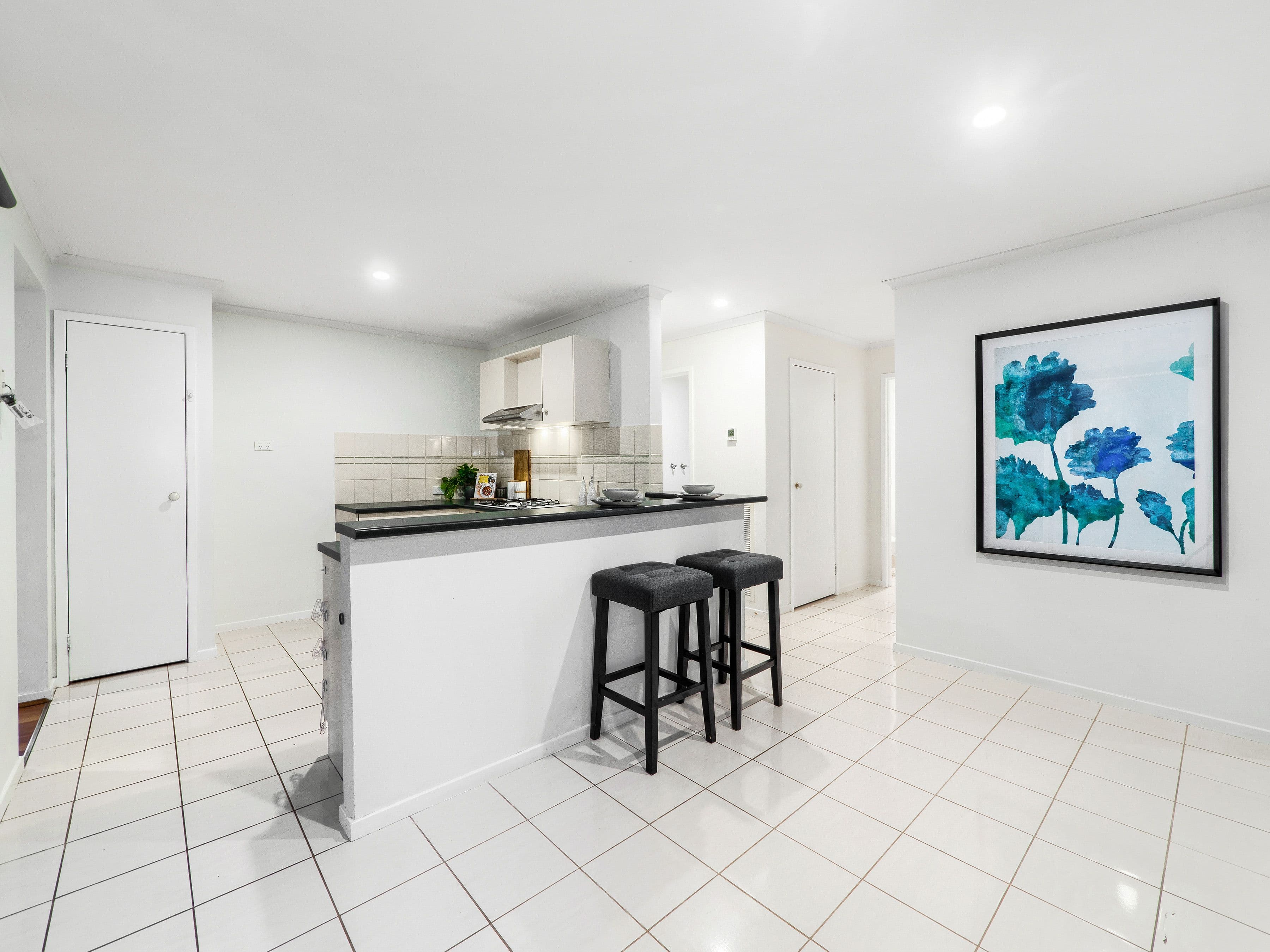 7 Scarborough Avenue, Cranbourne West VIC 3977, Cranbourne West - Thumbnail 6