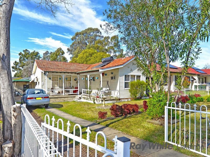 29 Wattle Avenue, Macquarie Fields - Image 1