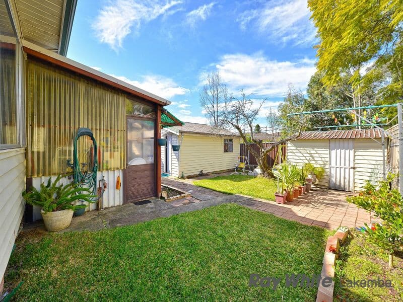 29 Wattle Avenue, Macquarie Fields - Thumbnail 7
