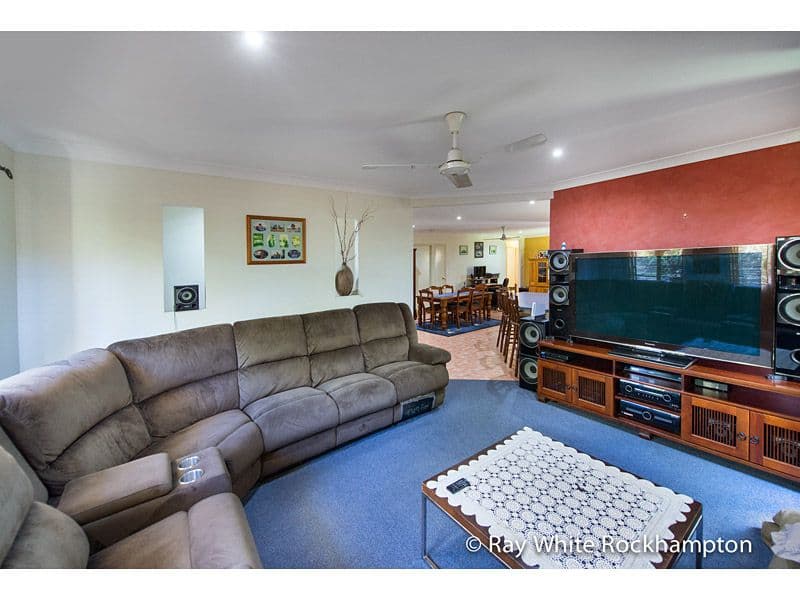 15 Brookside Avenue, Norman Gardens QLD 4701, Norman Gardens - Thumbnail 6
