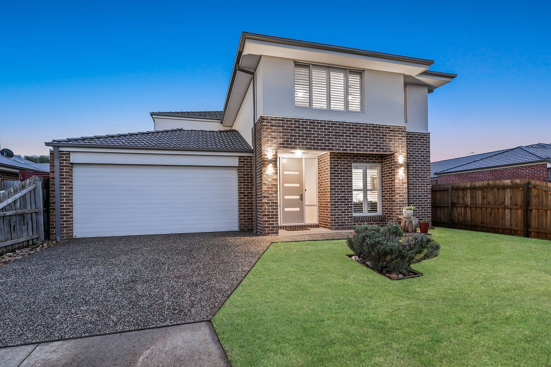 16 Rodlarni Crescent, Berwick VIC 3806, Berwick - Thumbnail 2