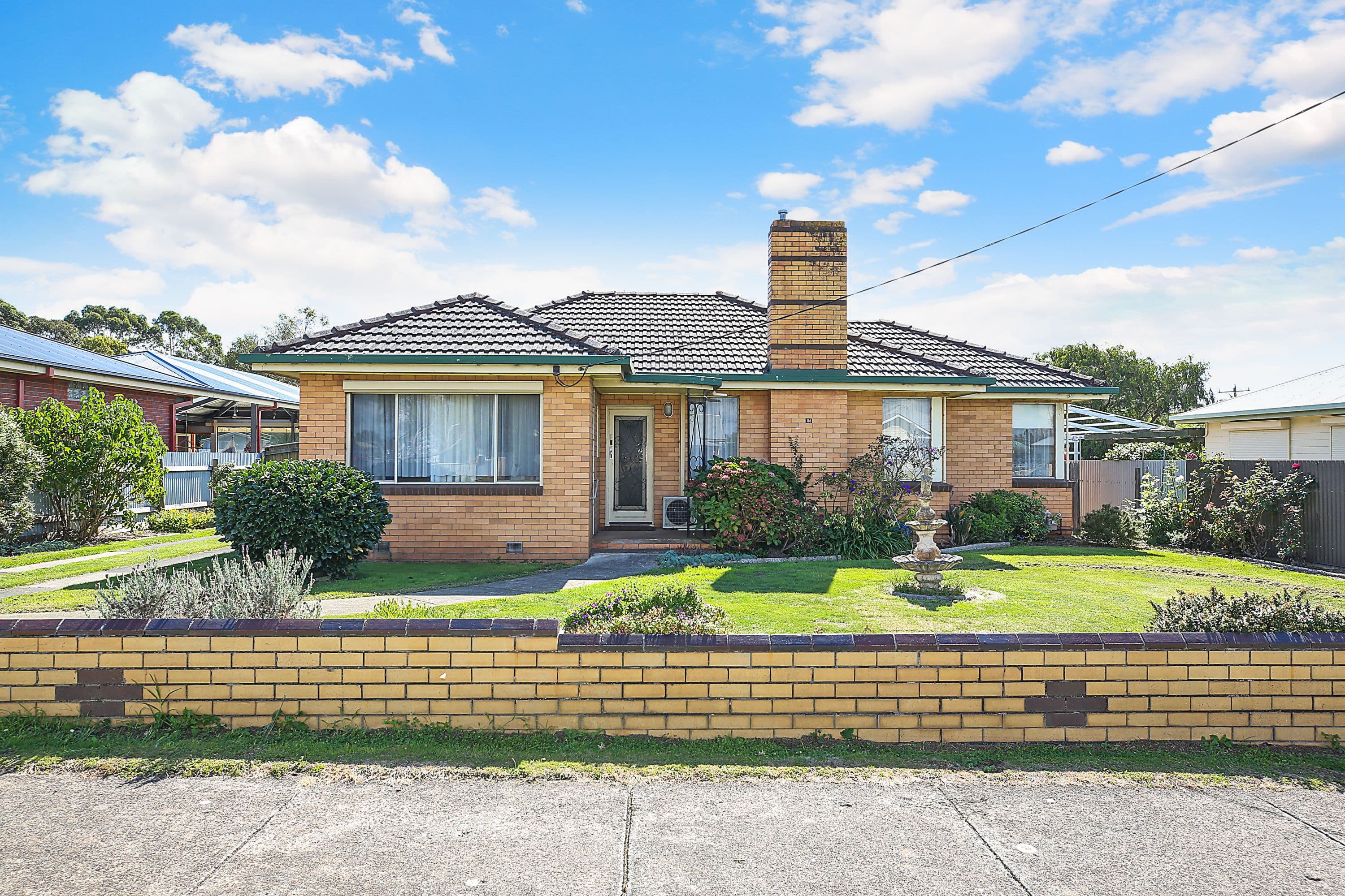116 Curdie Street, Cobden VIC 3266, Cobden - Thumbnail 2