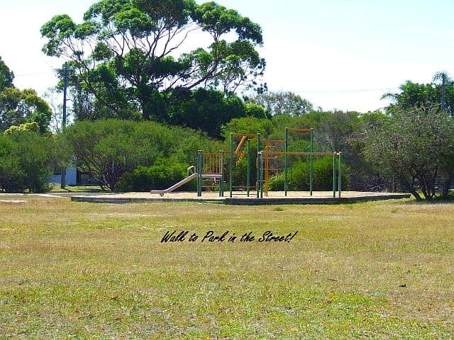 28 Bombora Avenue, BUNDEENA NSW 2230, Bundeena - Image 1