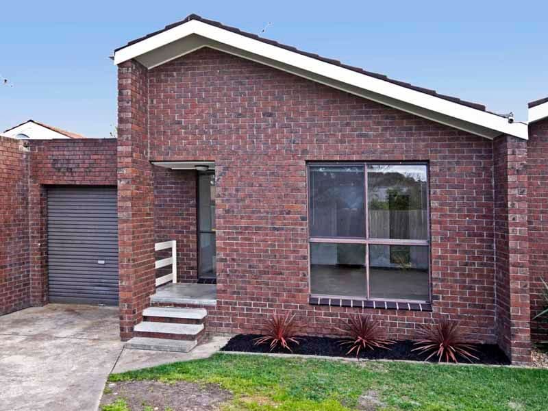 49 Oberon Drive, BELMONT VIC 3216, Belmont - Image 1