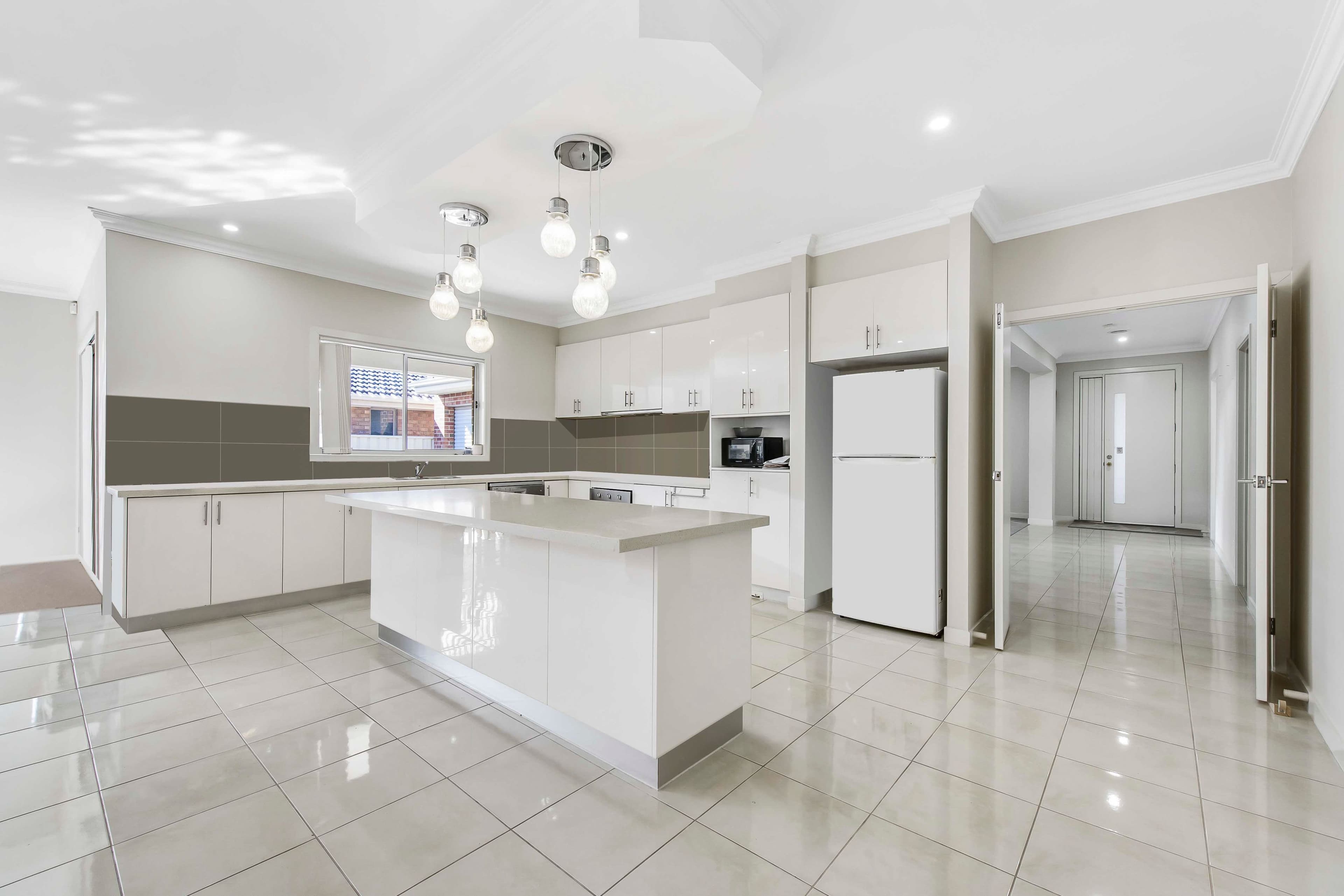 68 Jindabyne Avenue, Taylors Hill VIC 3037, Taylors Hill - Thumbnail 2