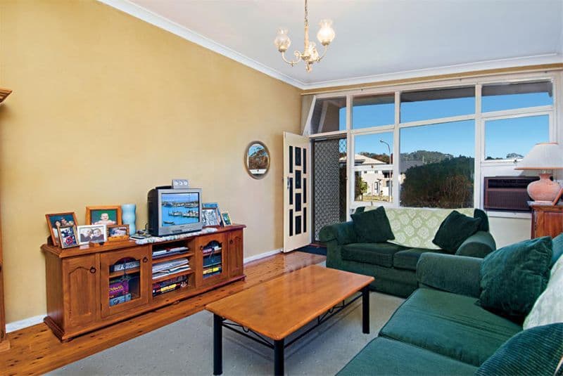 13 Frances Street, HELENSBURGH NSW 2508, Helensburgh - Thumbnail 2