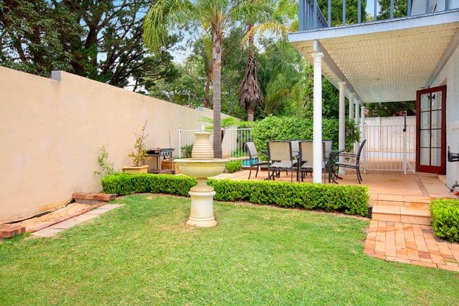 4 Tudor Close, BELROSE NSW 2085, Belrose - Thumbnail 2