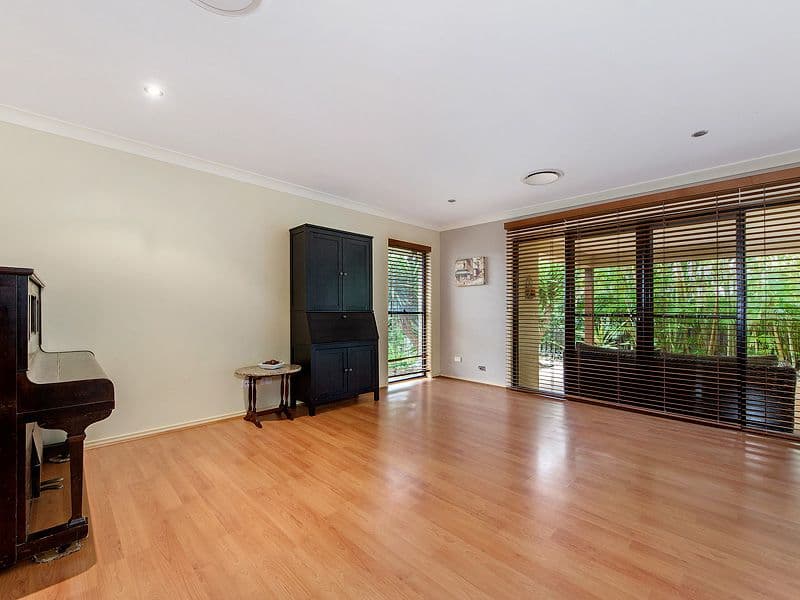 11 Sailaway Court, Coomera QLD 4209, Coomera - Thumbnail 6