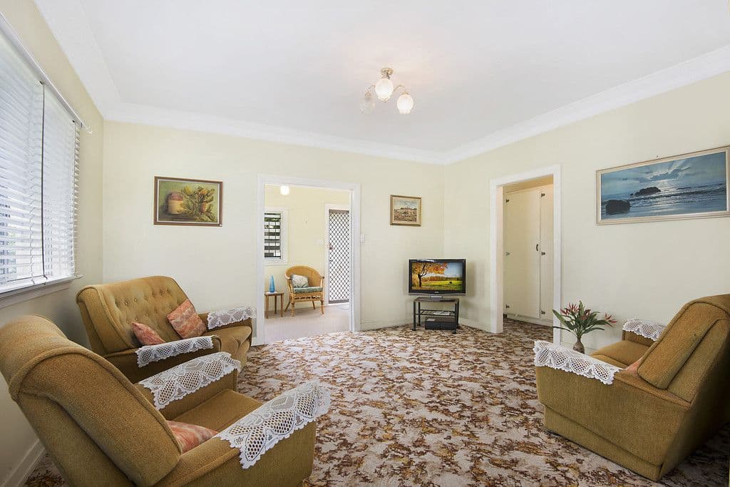 73 Seventh Avenue, Kedron QLD 4031, Kedron - Thumbnail 2
