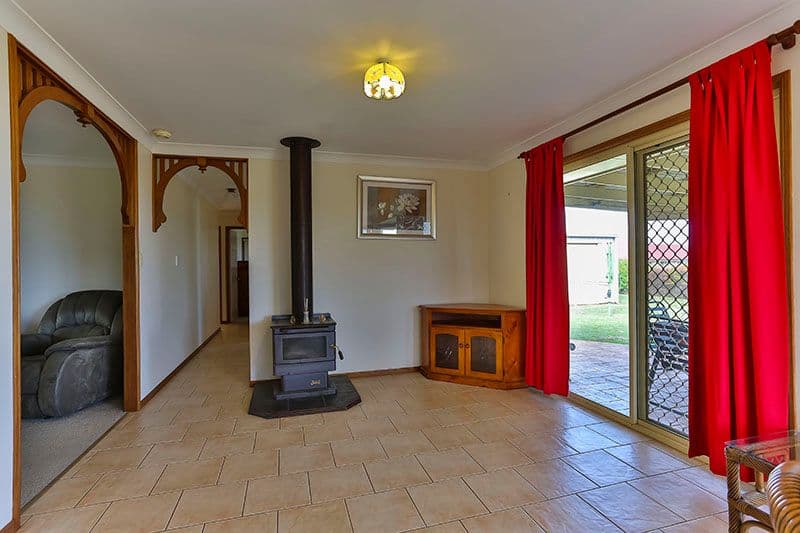 42 Barlow Street, WILSONTON QLD 4350, Wilsonton - Thumbnail 7